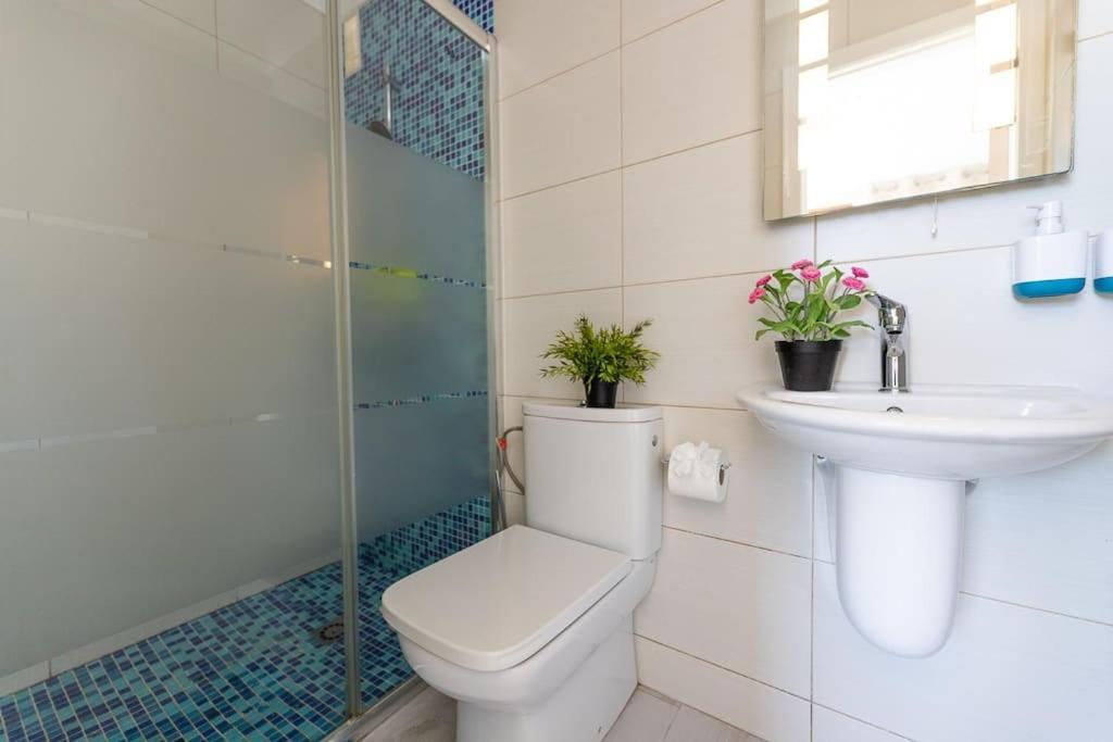 Beautiful Duplex In 3 Minutes Walking To The Beach In Playa De Las Americas מראה חיצוני תמונה