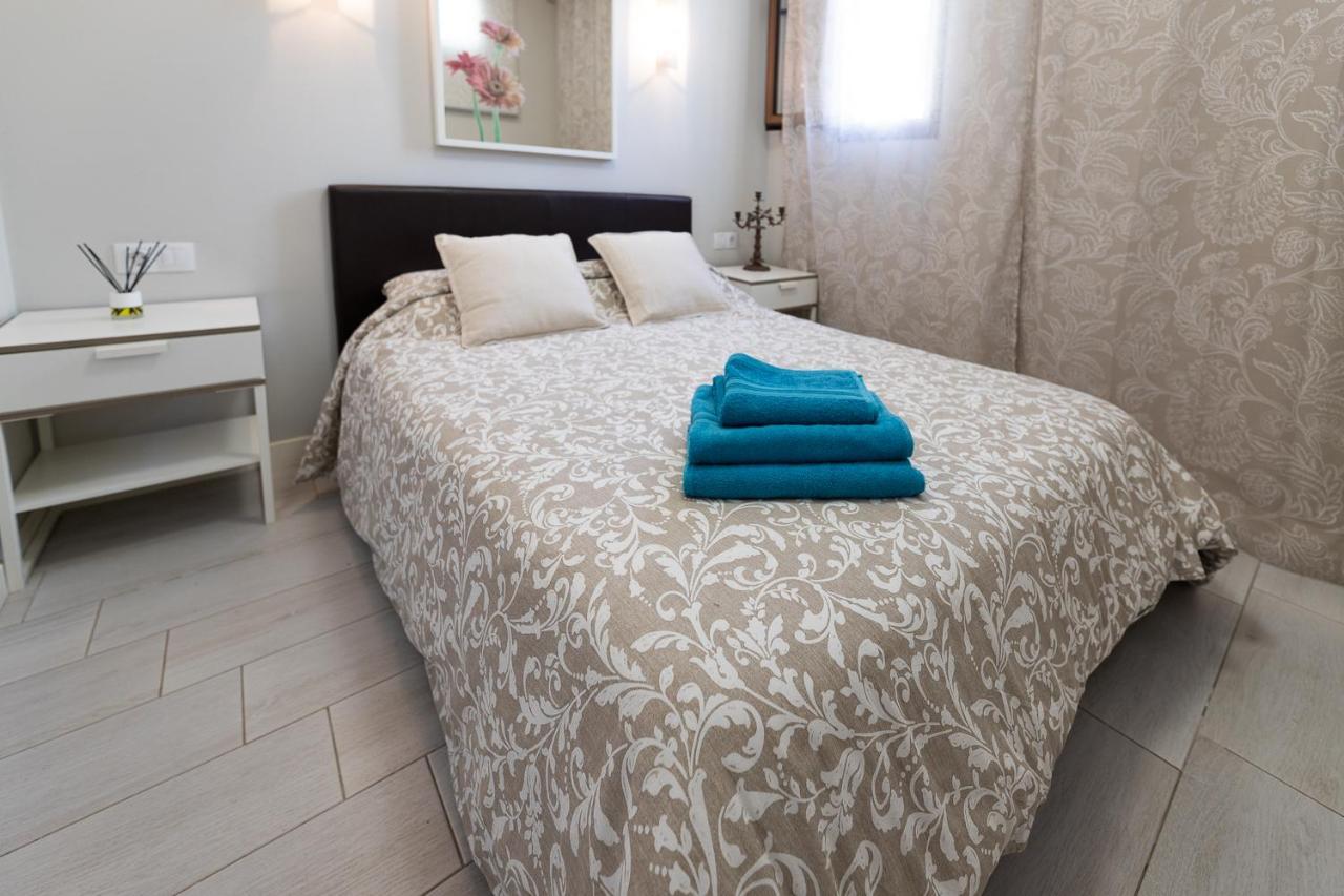 Beautiful Duplex In 3 Minutes Walking To The Beach In Playa De Las Americas מראה חיצוני תמונה
